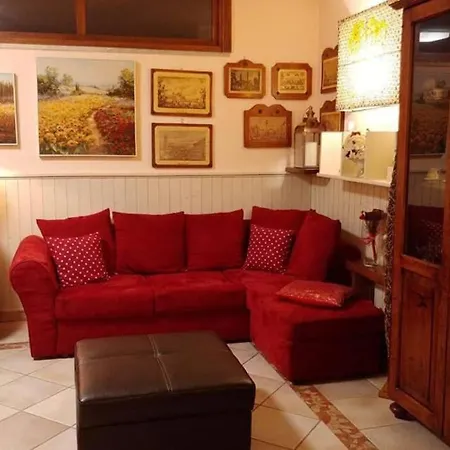 Casa Vacanza-suggestiva Tavernetta A Pochi Km Dal Mare Lejlighed